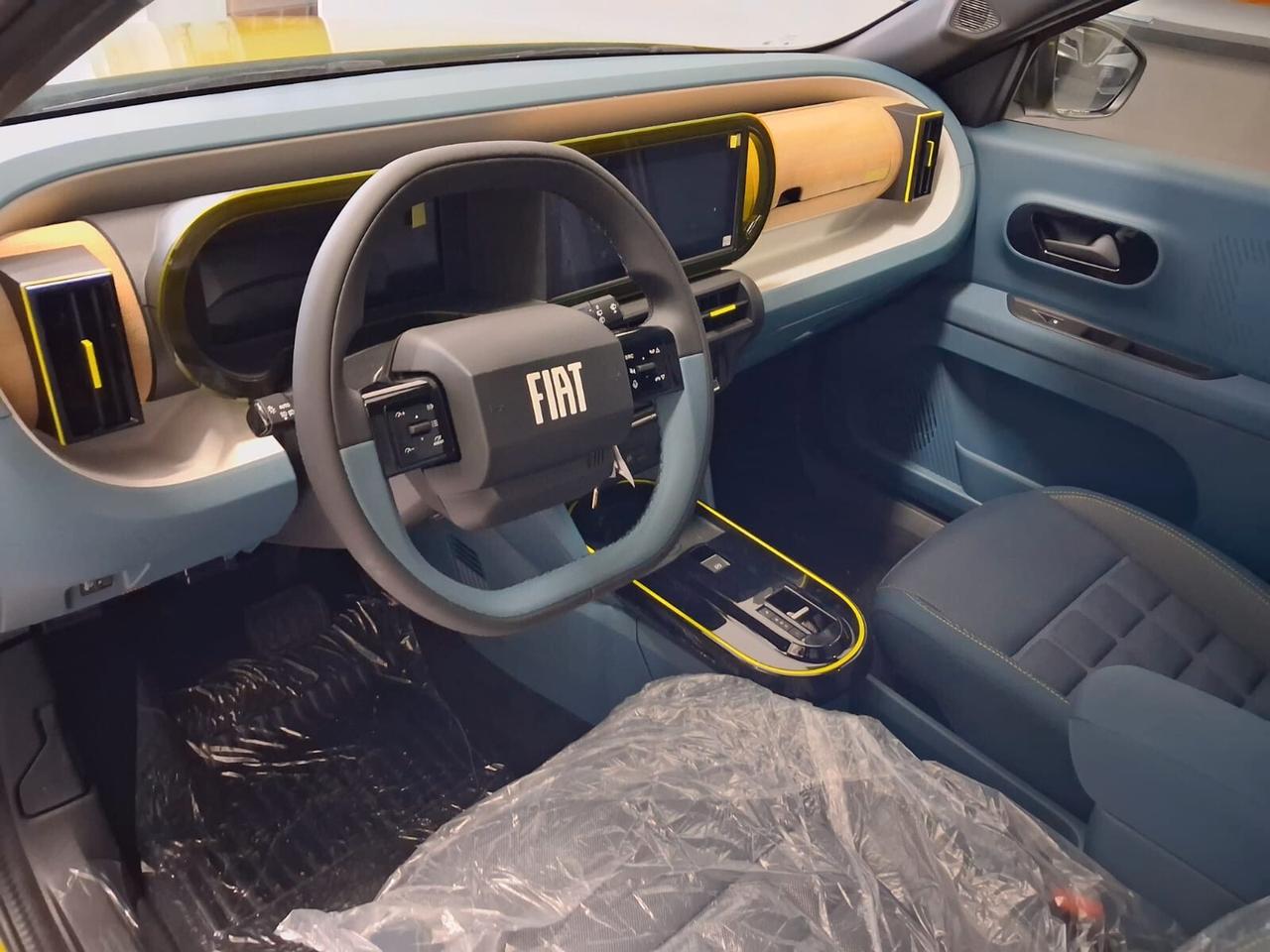 Fiat Grande Panda 1.2 Hybrid 110 CV La Prima