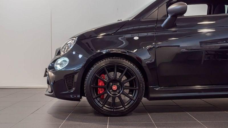 Abarth 695 1.4 t-jet Turismo 180cv