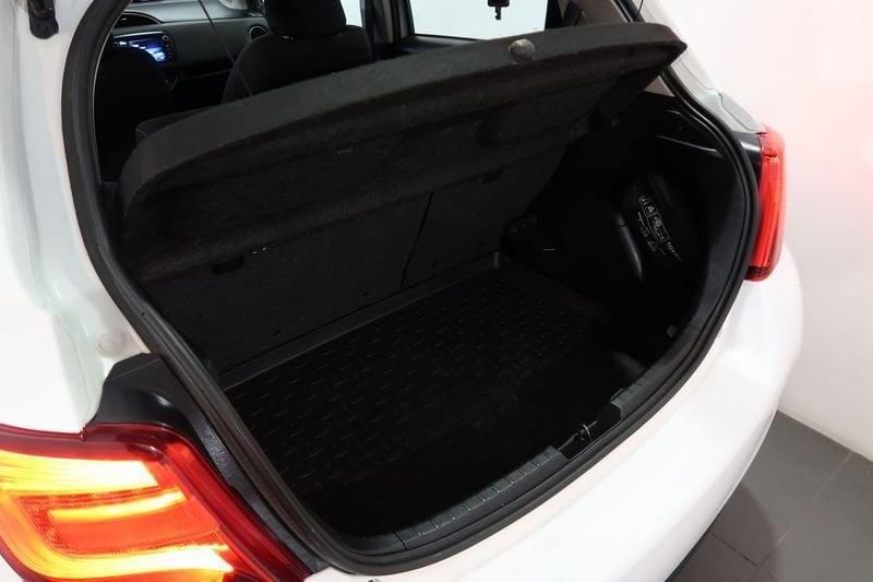 Toyota Yaris Yaris 5p 1.5h Active my16