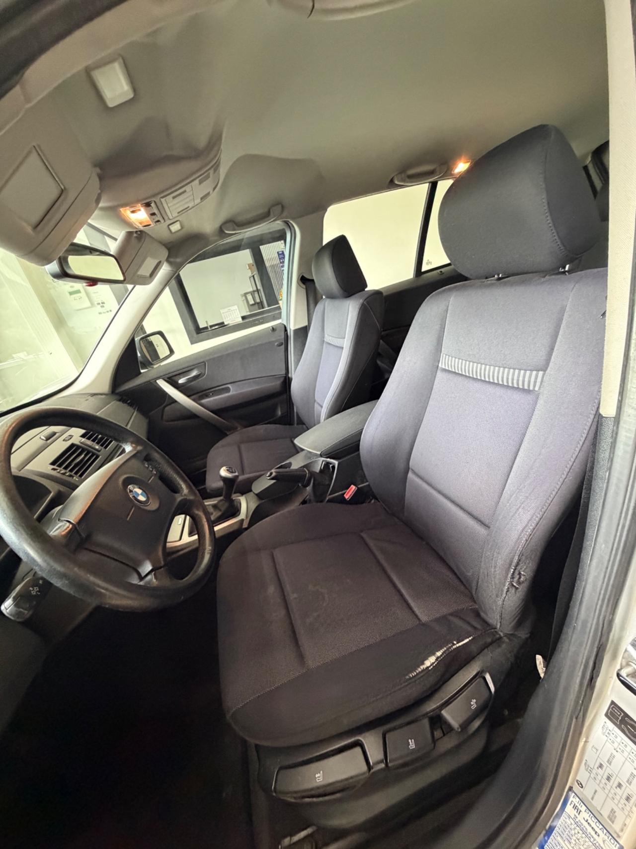Bmw X3 2.0d cat Futura