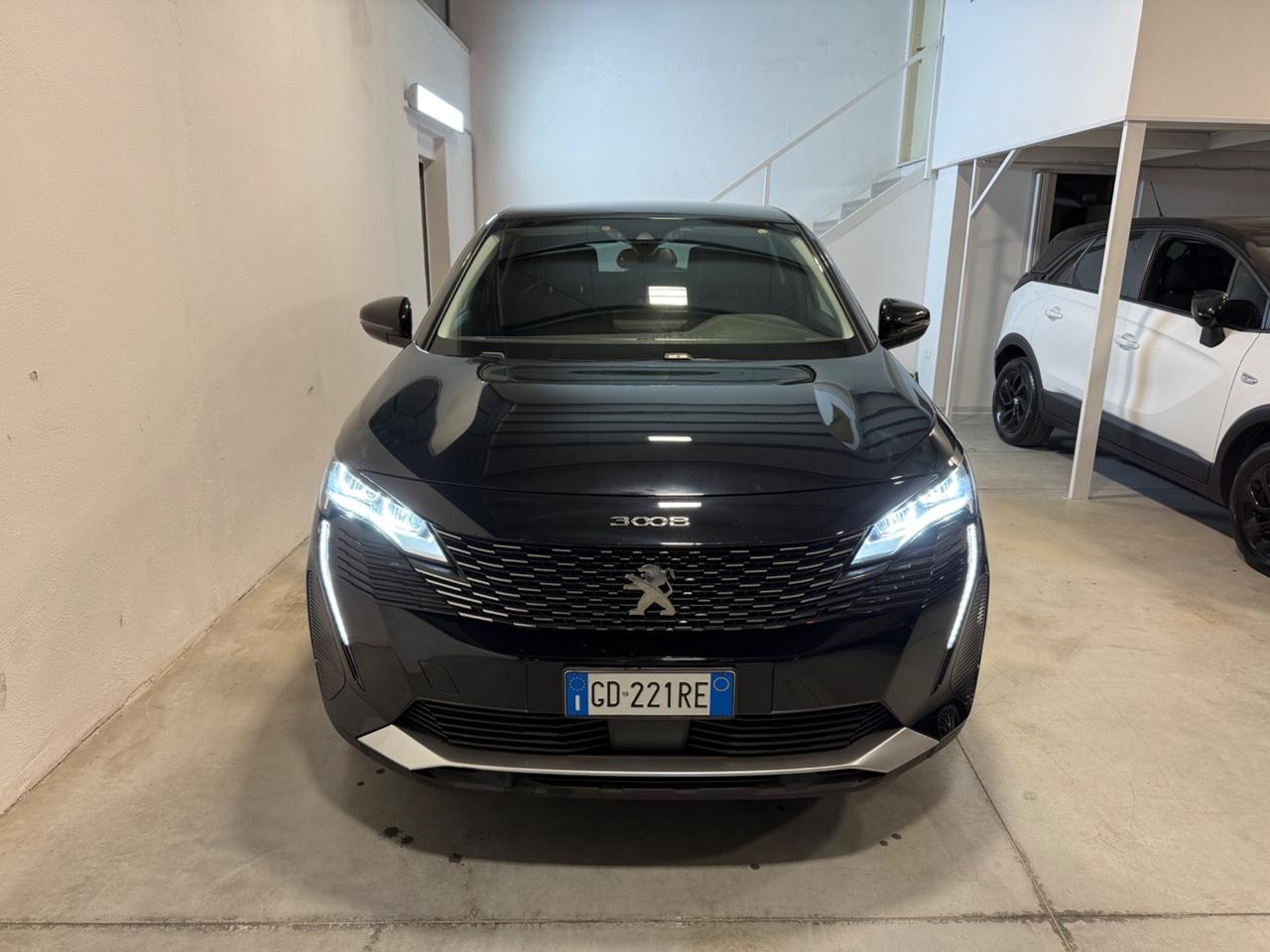 Peugeot 3008 BlueHDi 130 S&S EAT8 Allure