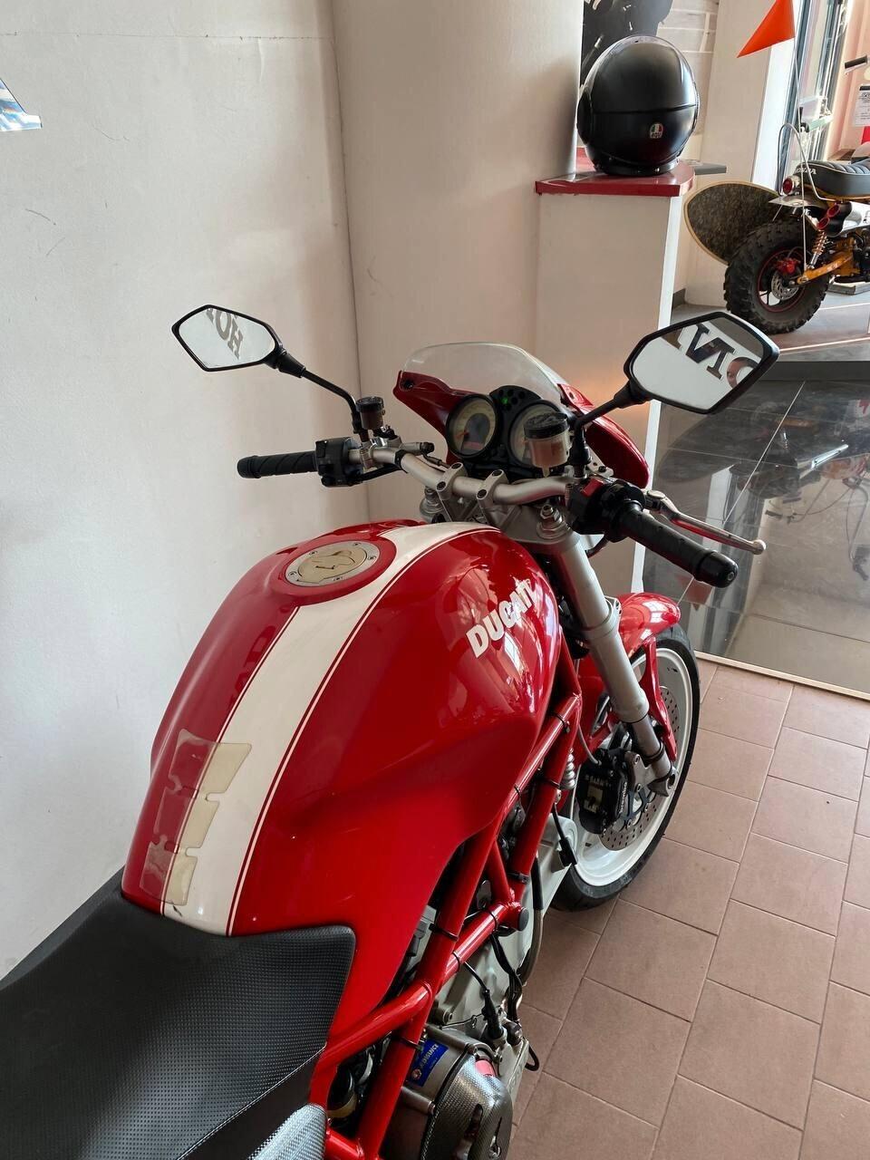 Ducati Monster S2R 1000