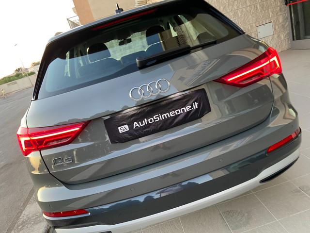 AUDI Q3 35 2.0 TDI S tronic Business Advanced COCKPIT
