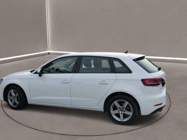 AUDI A3 3ª serie - SPB 30 TDI Business