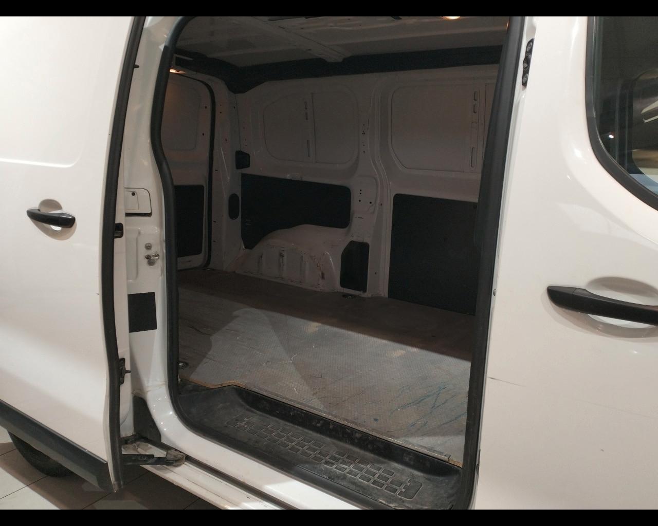 PEUGEOT Expert 4ª serie Expert BlueHDi 120 S&S...