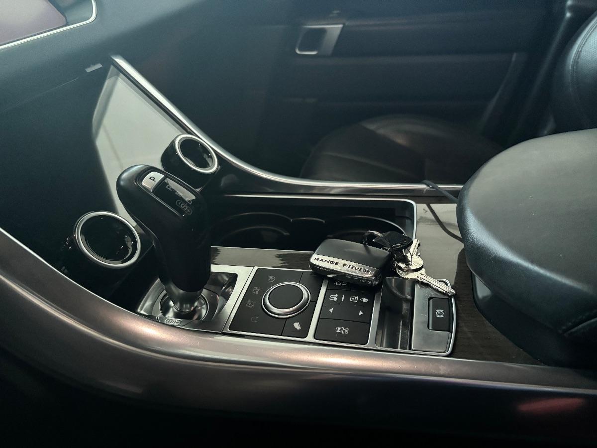 LAND ROVER - Range Rover Sport - 3.0 TDV6 HSE Dynamic