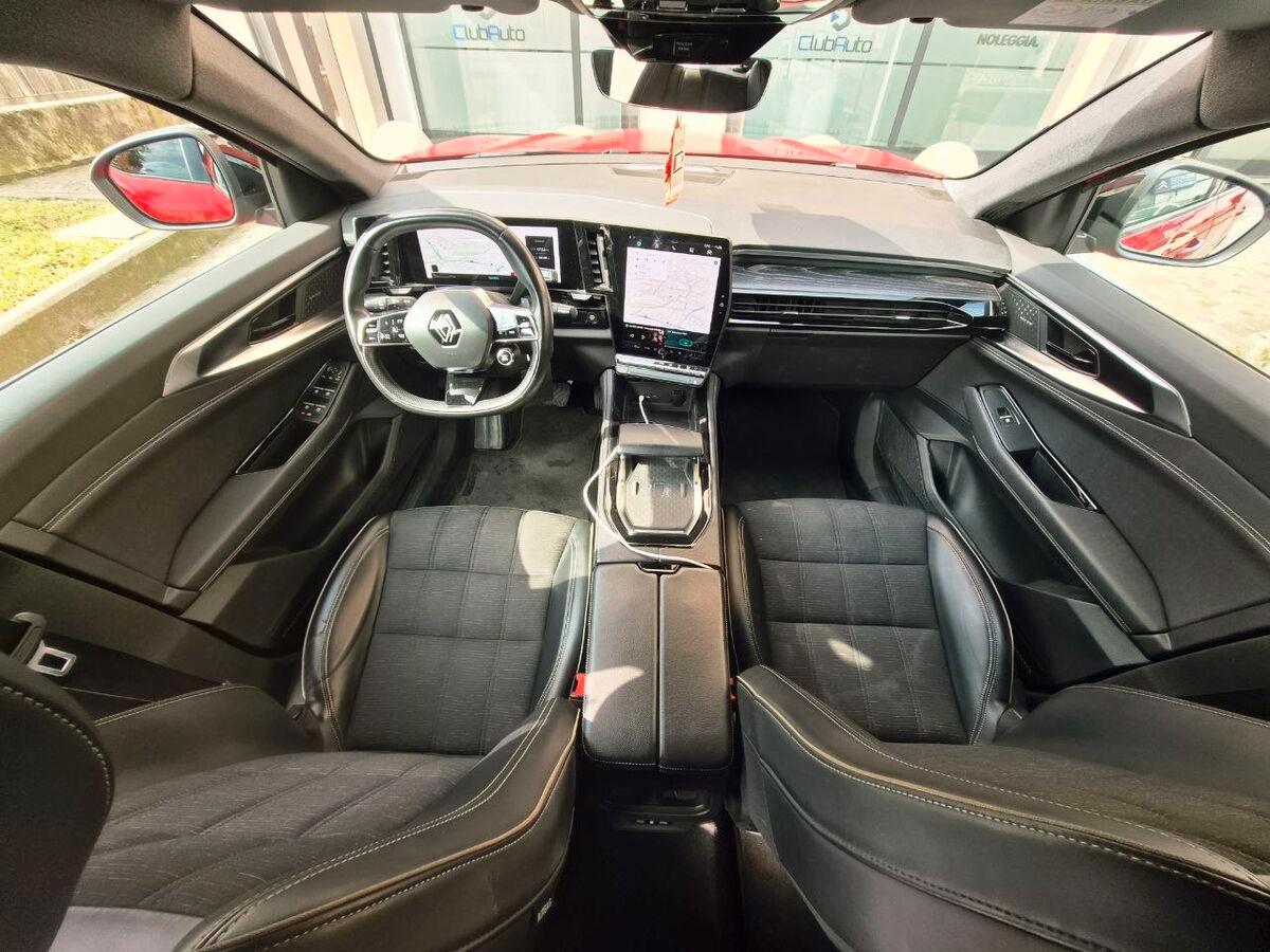 Renault Austral 1.2 E-Tech full hybrid Iconic Esprit Alpine 200cv auto