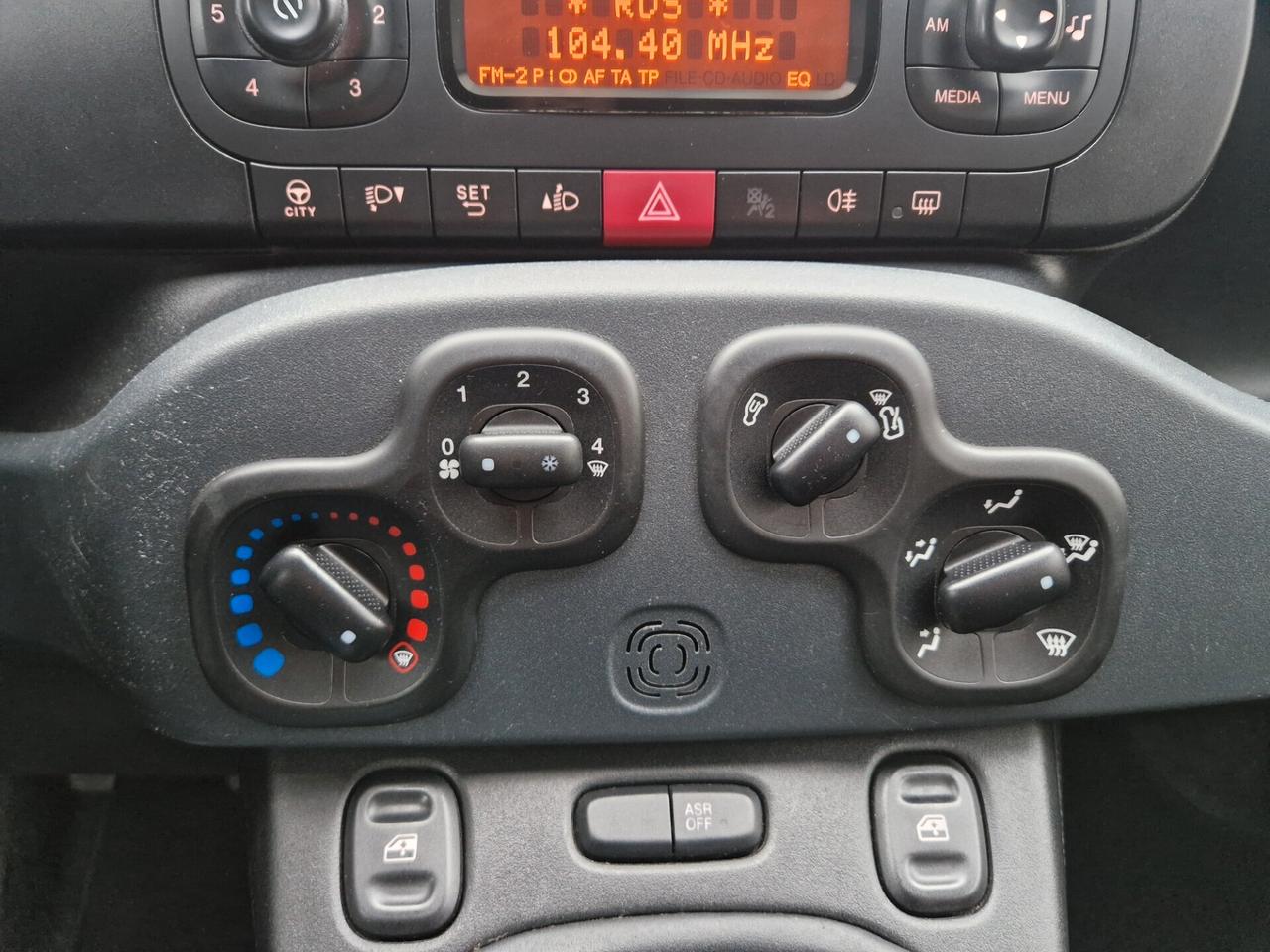 Fiat Panda 1.2 69CV Benzina Euro6, Clima, Servosterzo, Radio