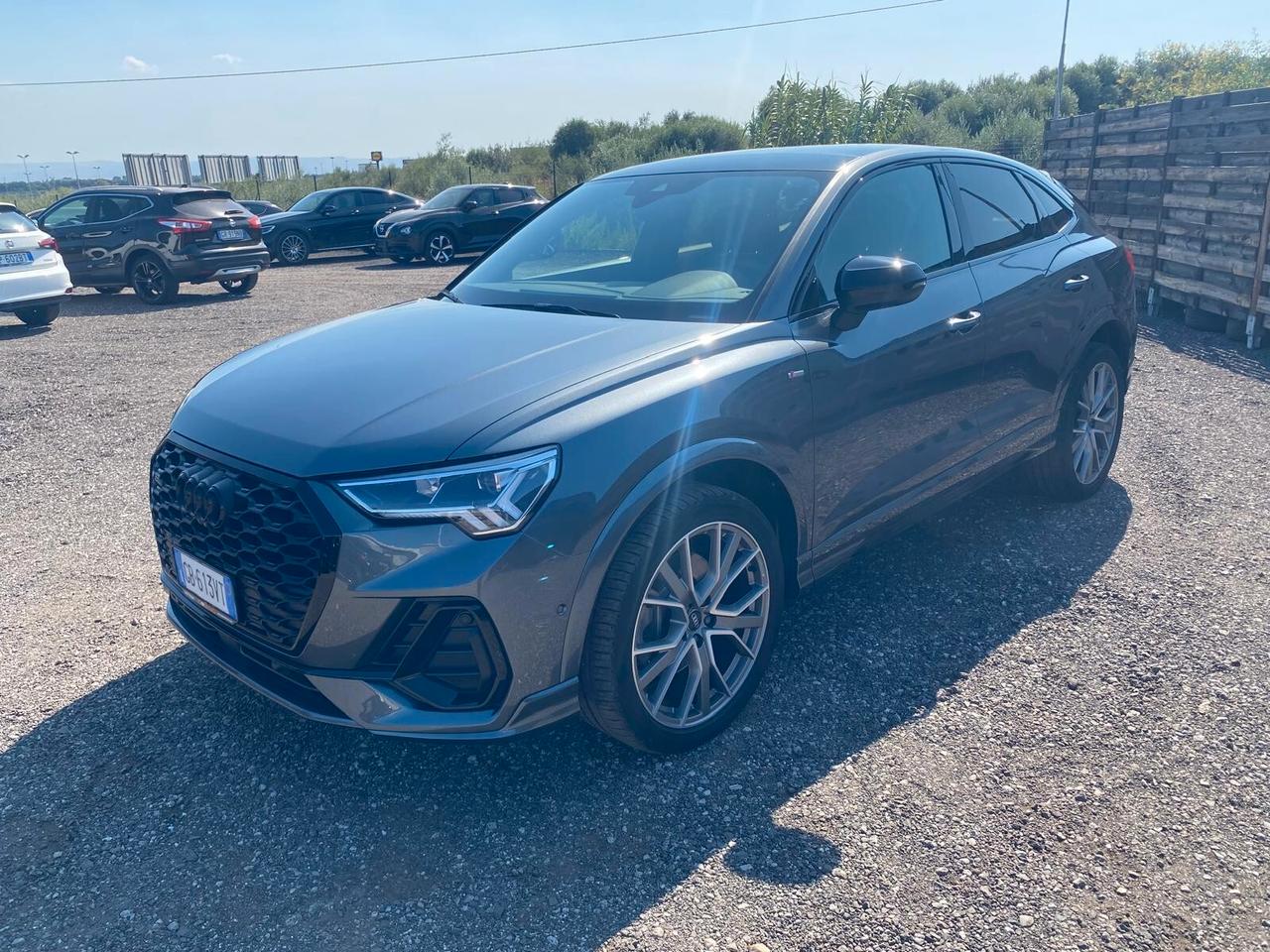 Audi Q3 40 TDI quattro S tronic line edition