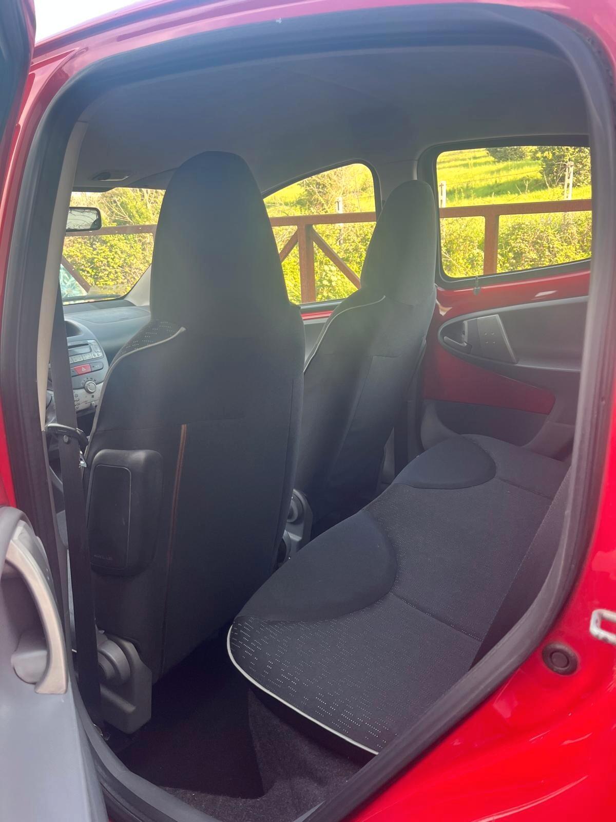 Peugeot 107 1.0 68CV 5p. Sweet Years