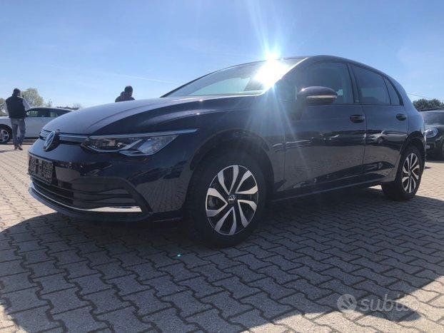 Vw golf 8 1.0 tsi active