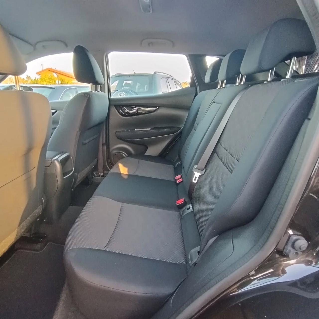 Nissan Qashqai 1.5 dCi Acenta Premium FULL OPTIONAL