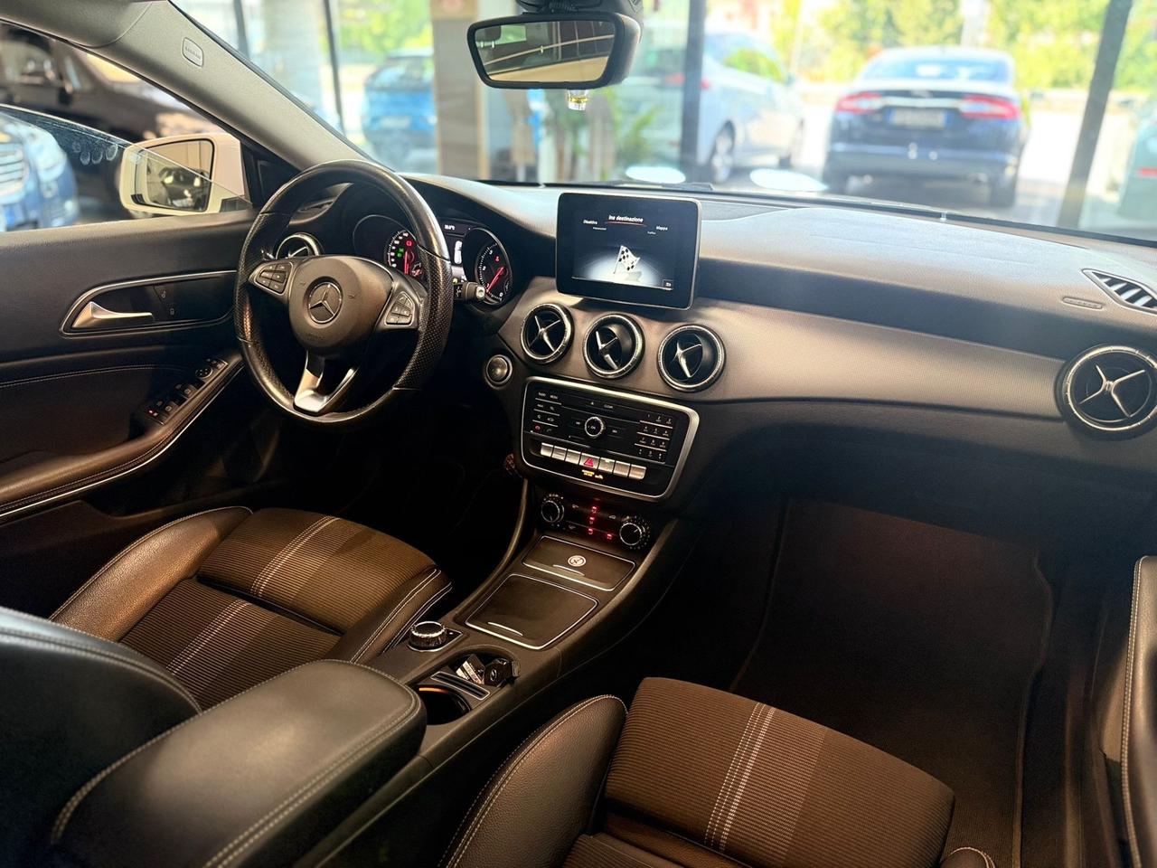 Mercedes-benz CLA 200 d 4Matic Automatic Executive