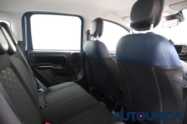 FIAT Panda CROSS 4x4 0.9 TWINAIR TURBO S&S NEOPATENTATI