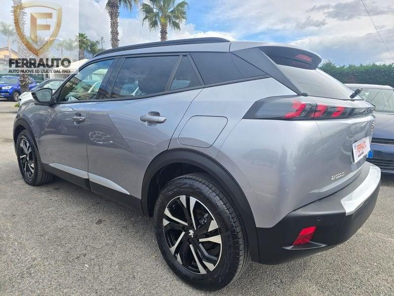Peugeot 2008 100CV ALLURE NAVI FULL !