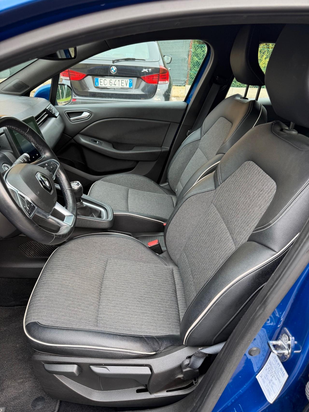 Renault Clio 1.0 tce - NEOP. - 12 MESI DI GARANZIA -