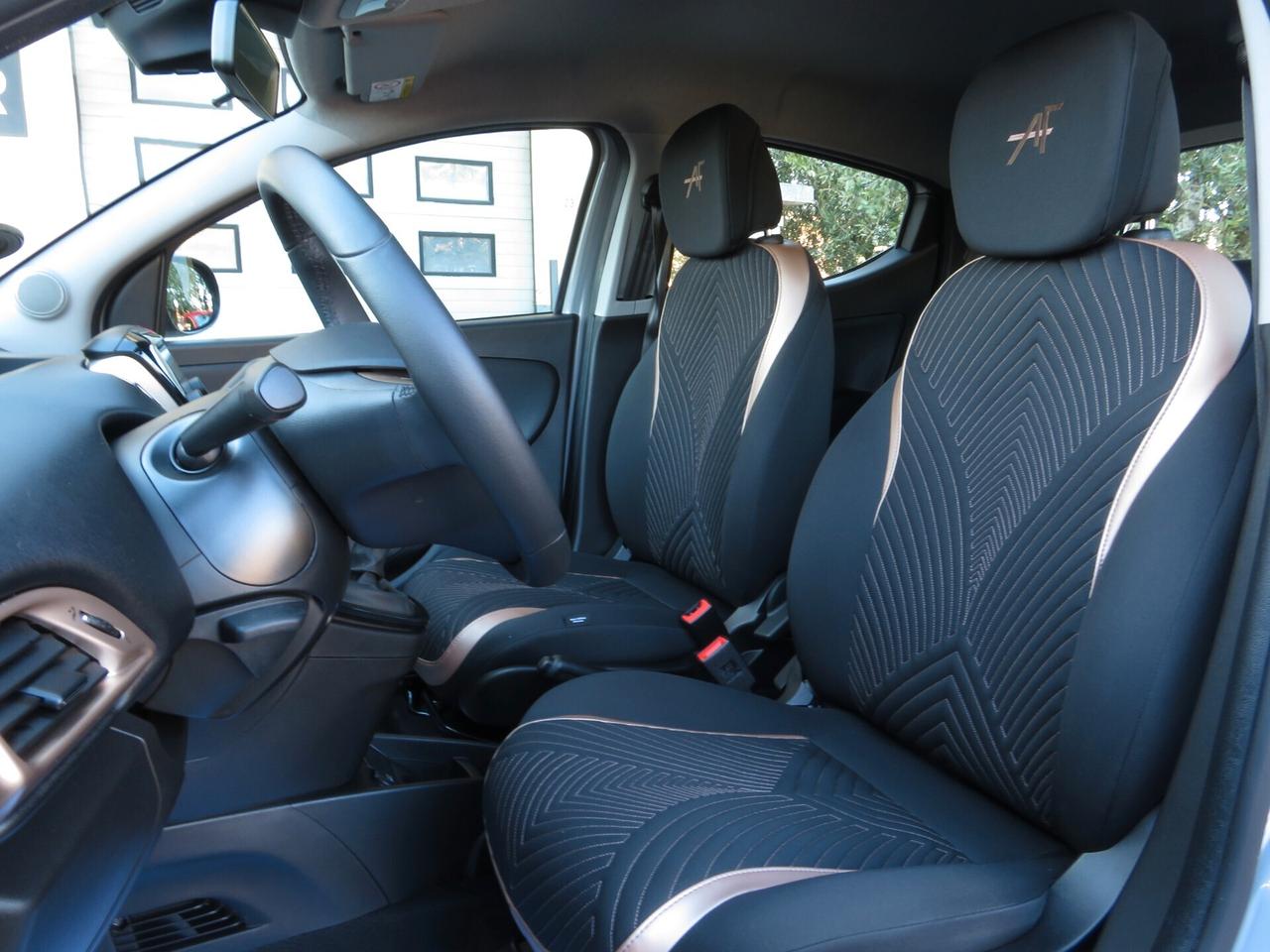 Lancia Ypsilon 1.0 firefly hybrid Alberta Ferretti. cerchi/sensori/android/fendinebbia
