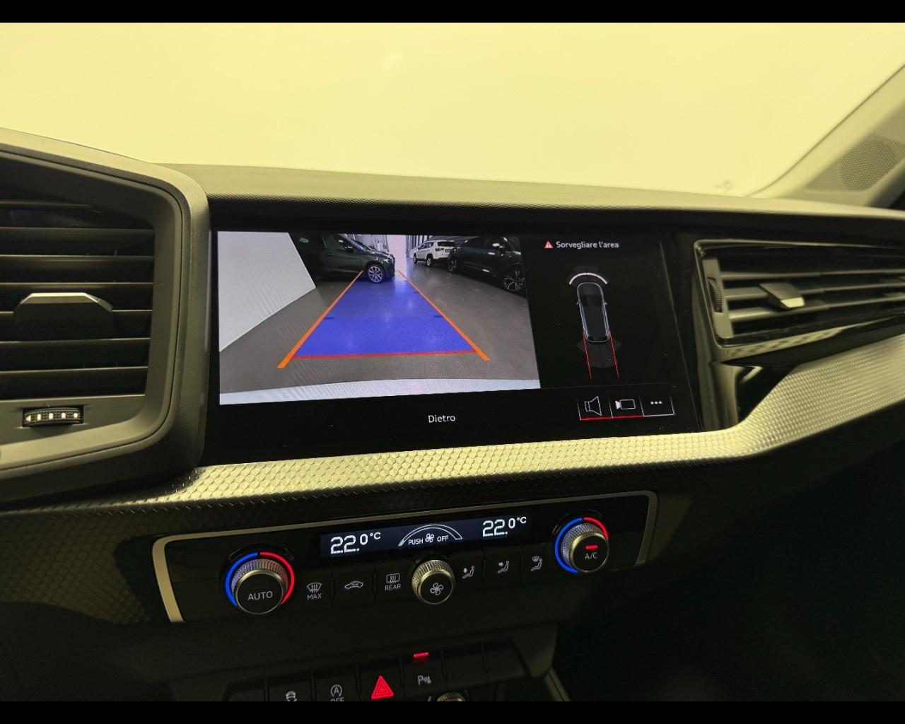 AUDI A1 ALLSTREET 30 TFSI IDENTITY CONTRAST