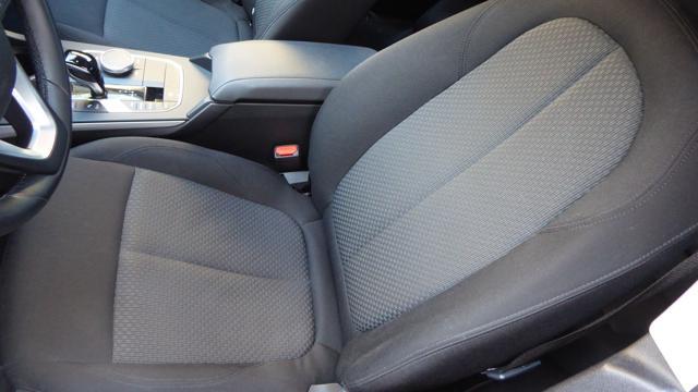 BMW 220 i Gran Coupé Advantage autom.