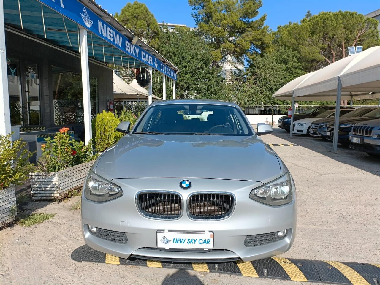 Bmw 118d 5p. Unique