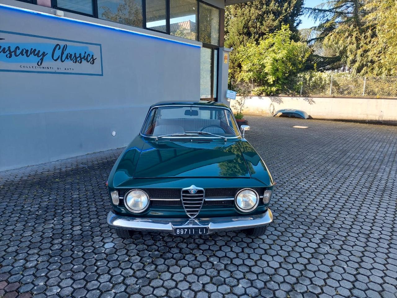 Alfa Romeo GT 1300 Junior scalino