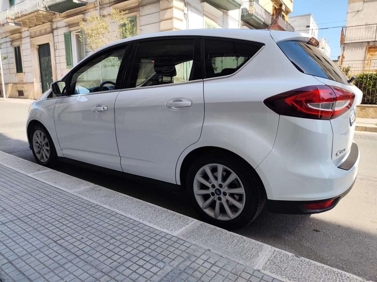 Ford C-Max 1.5 TDCi 120CV DIESEL TITANIUM NAVI