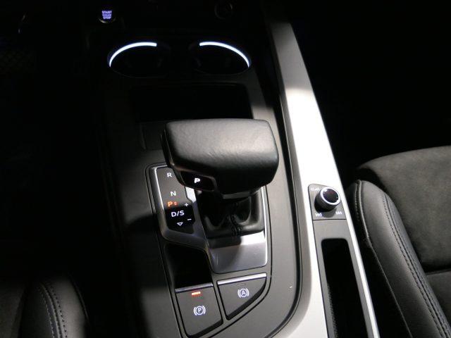 AUDI A4 Avant 45 TFSI quattro S tronic SPORT