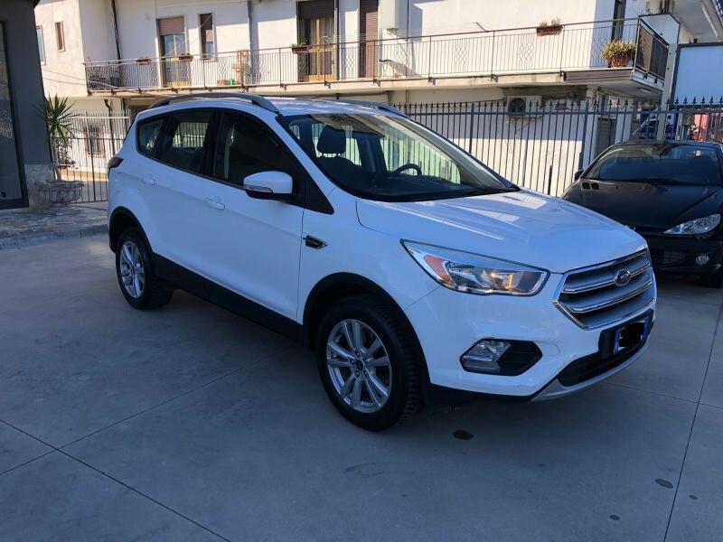 Ford Kuga 1.5TDCI 120cv anno 2017 ST-Line Business