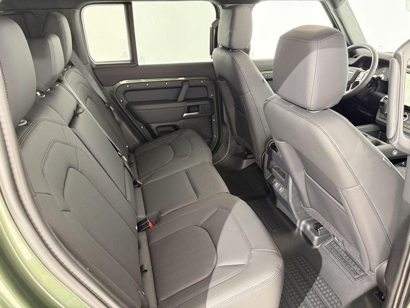 Land Rover Defender D250 AWD Auto 110 X-Dynamic SE