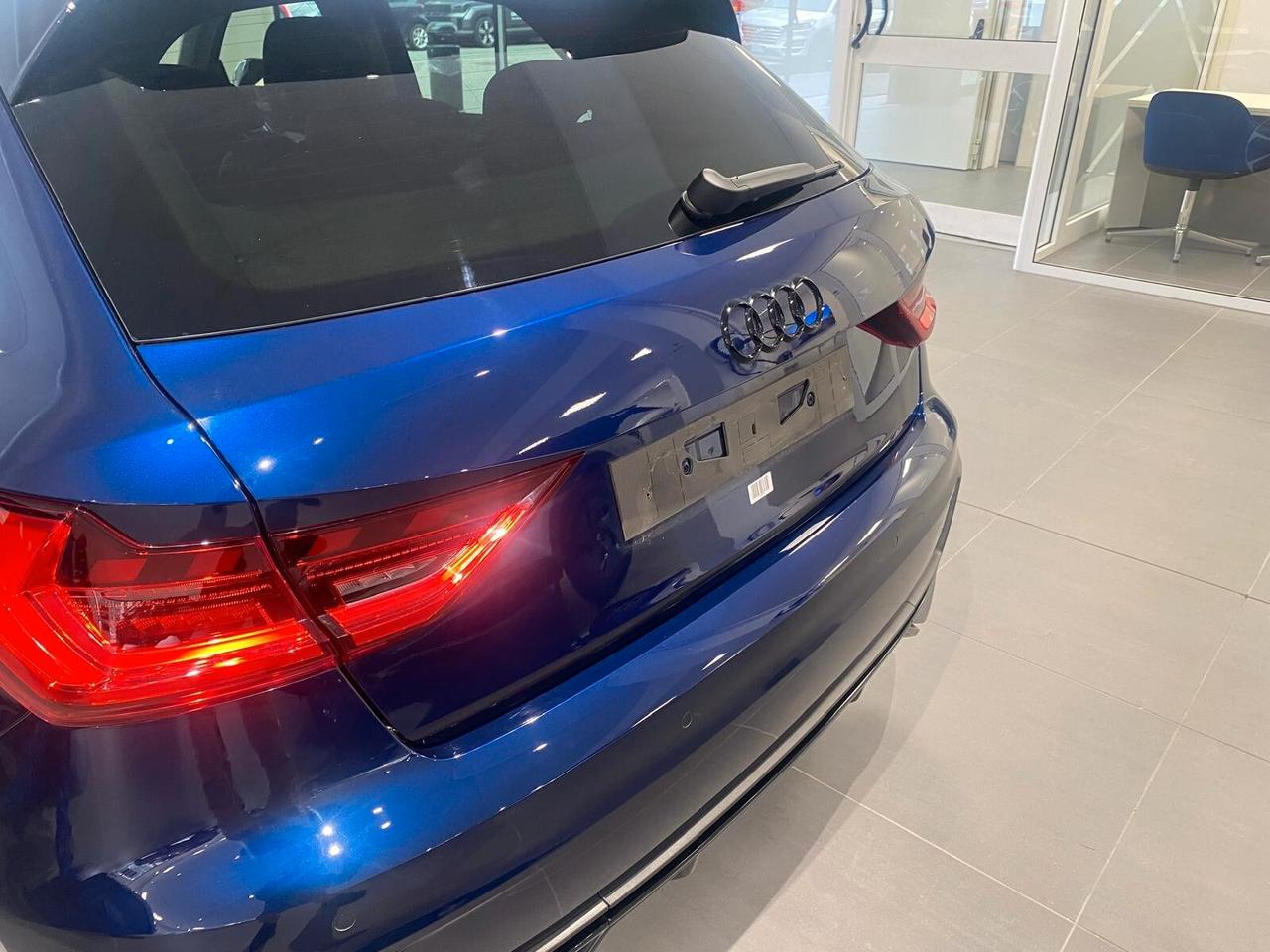 AUDI A1 2ª serie A1 SPB 30 TFSI Identity Black