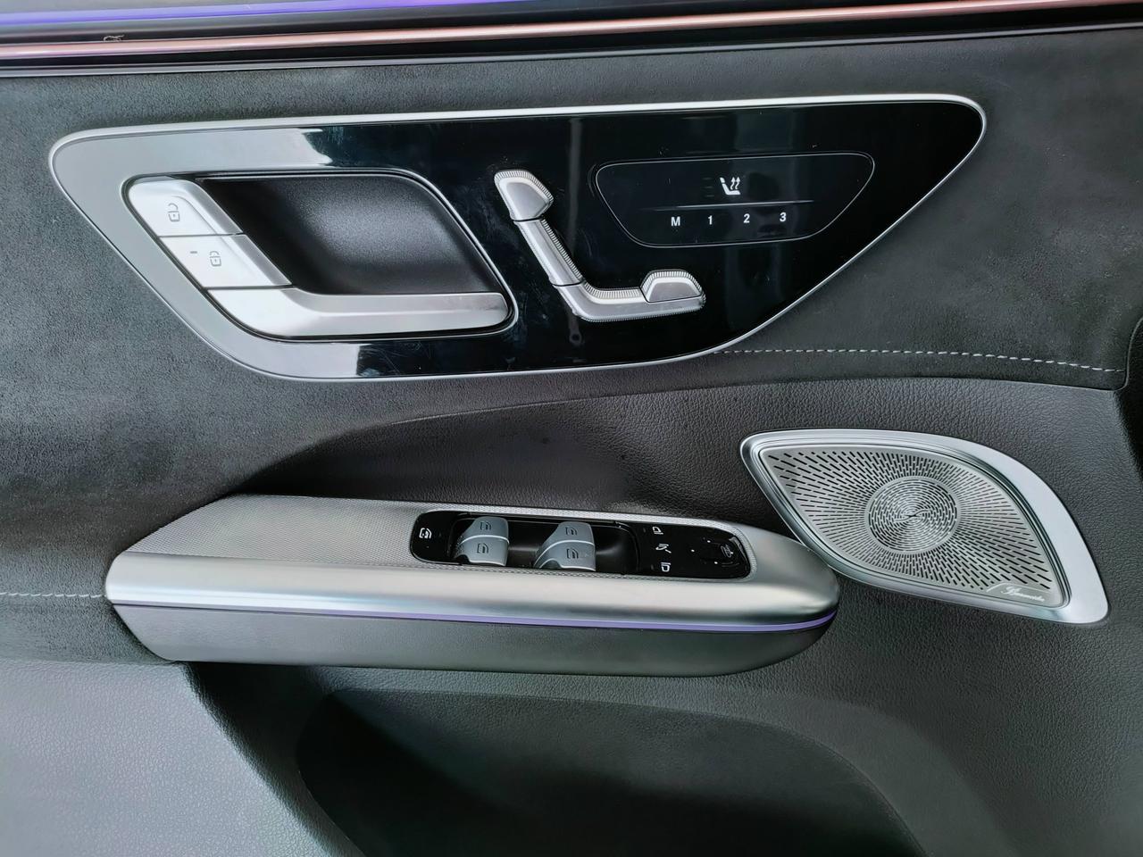 Mercedes-Benz EQE SUV - X294 - EQE Suv 350 AMG Line Premium 4matic