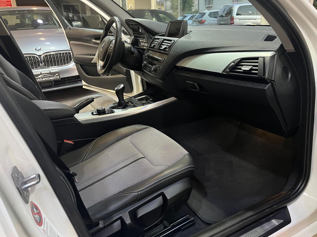 Bmw 118 118d 5p. Unique