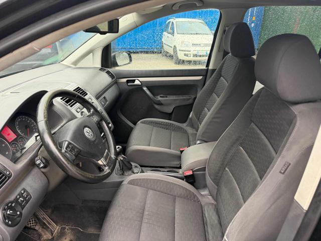 VOLKSWAGEN Touran 2.0 TDI 1.6V 7posti senza nessun lavoro da fare