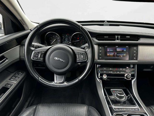 JAGUAR XE 2.0 D 180 CV aut. Prestige