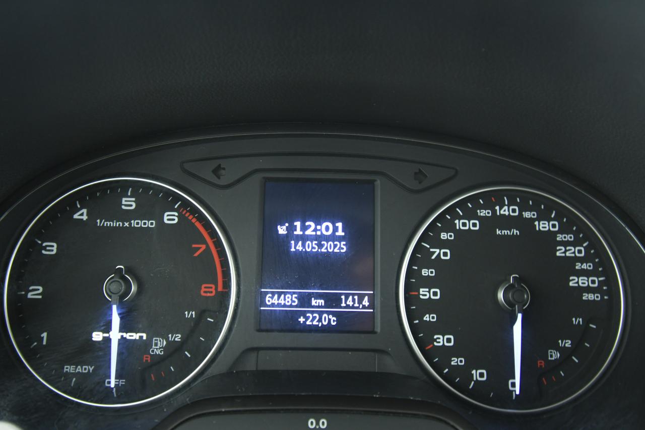 AUDI A3 Sportback 30 1.5 g-tron Admired 131cv BLUETOOTH+LED+NEOPATENTATI