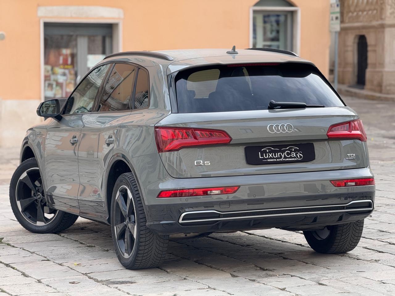 Audi Q5 2.0 Tdi 190 Cv S tronic S line Edition Black Edition QUATTRO