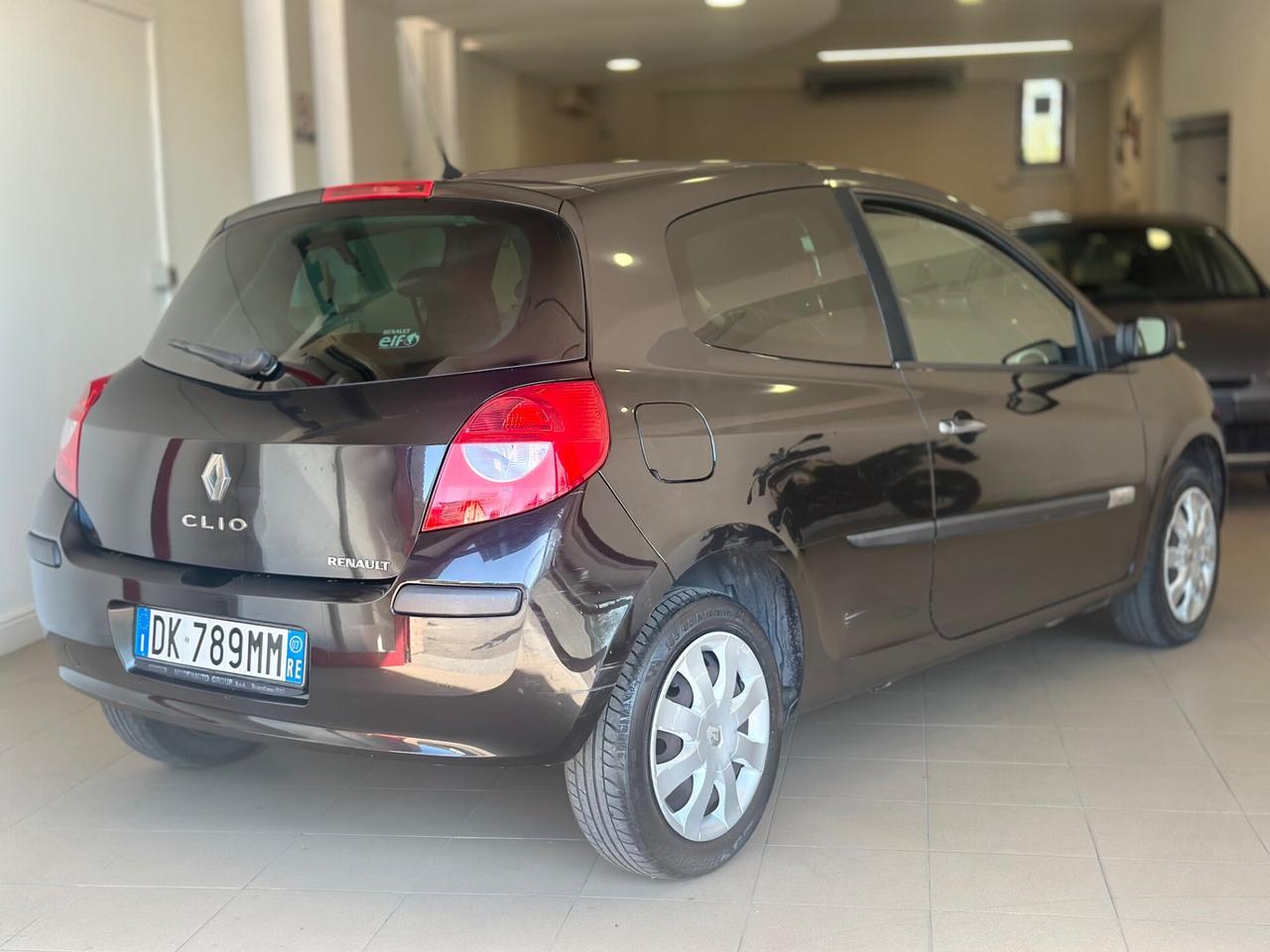 Renault Clio 1.2 16V 3 porte Rip Curl