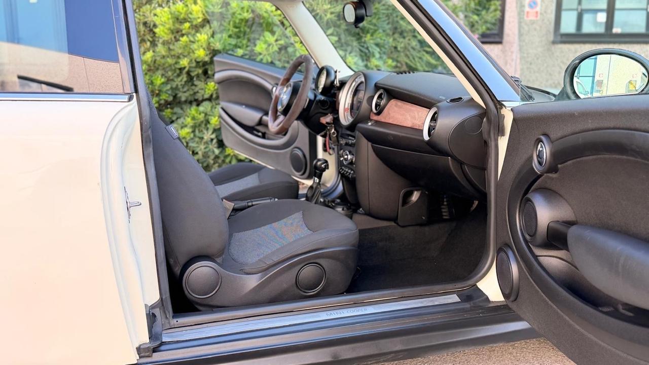 Mini Cooper D Clubman 2.0 16V Automatica