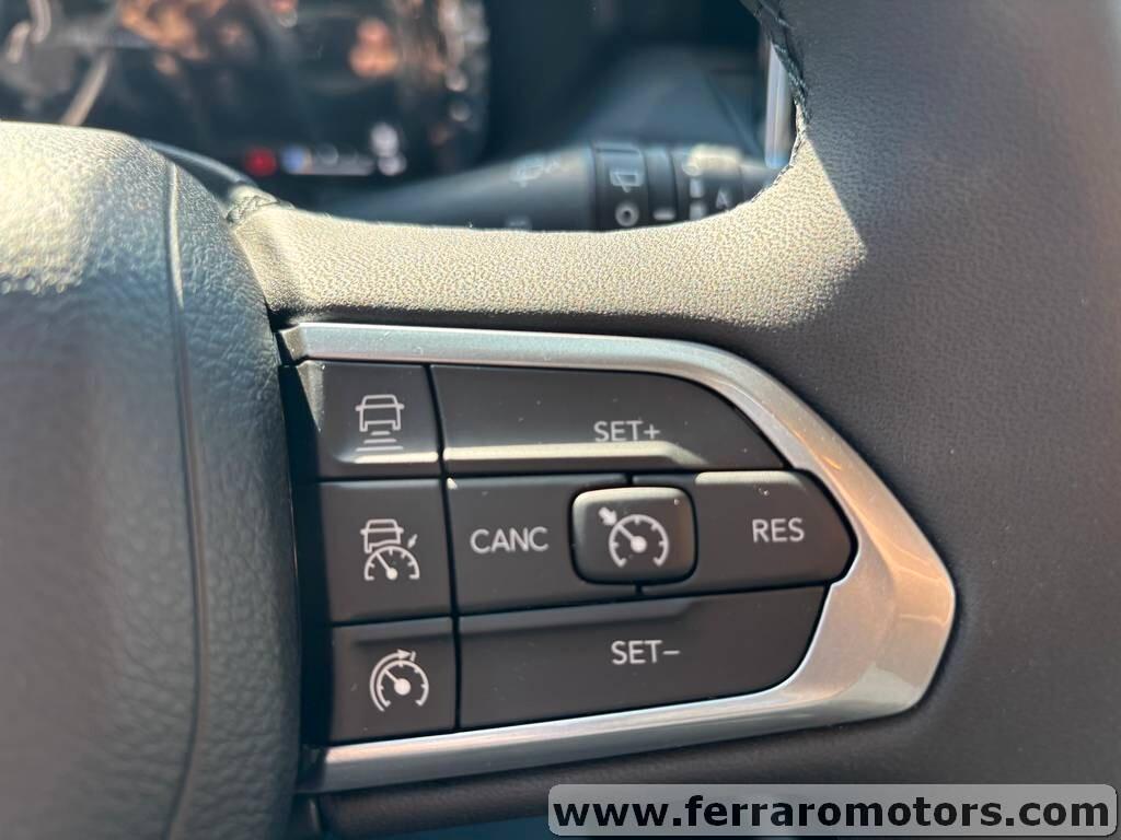 Jeep Compass Summit Km 0 a 329 euro al mese senza anticipo IVA ESPOSTA