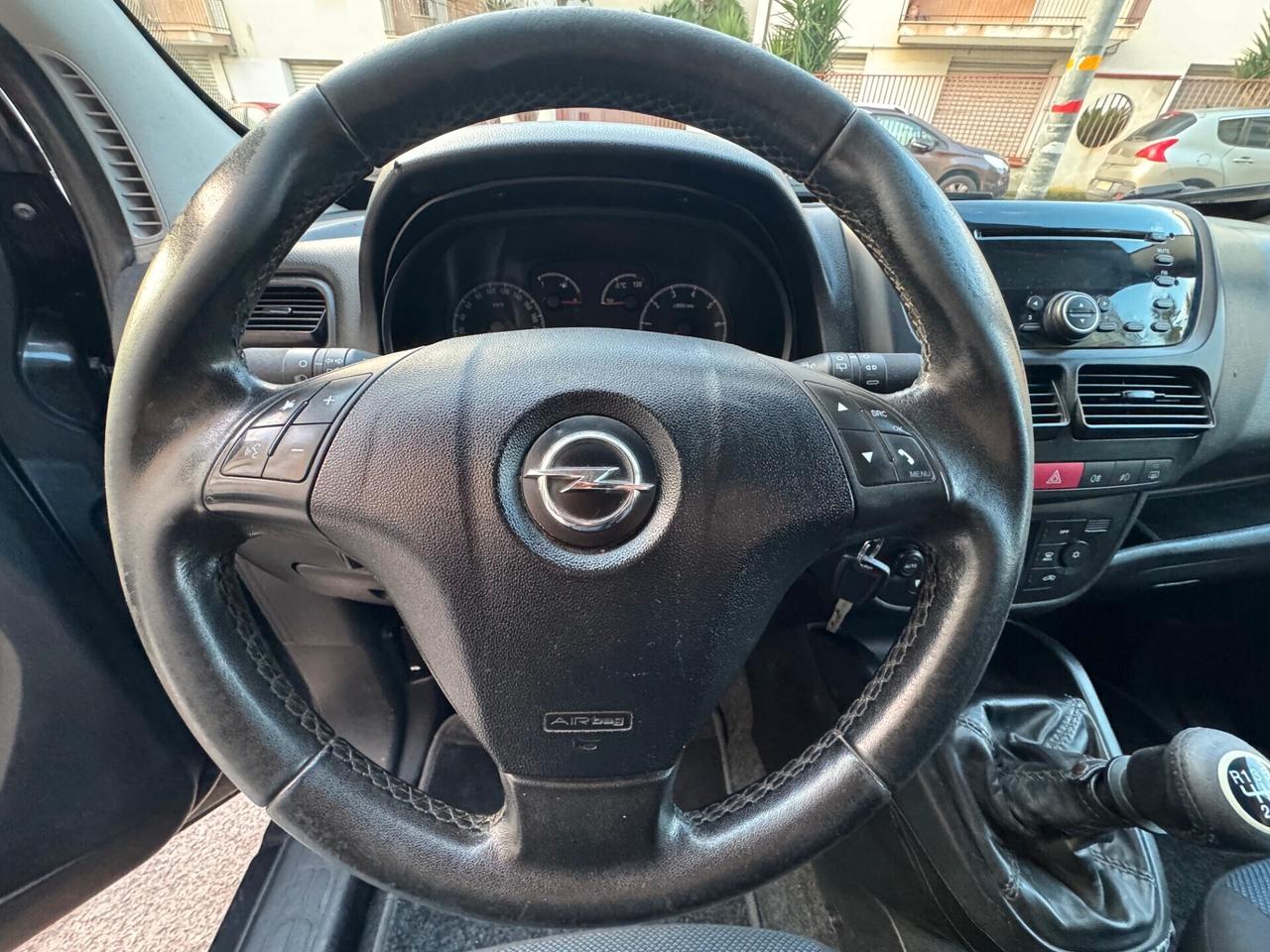 OPEL COMBO 1.6 CDTI 105 CV. 5 POSTI GANCIO TRAINO