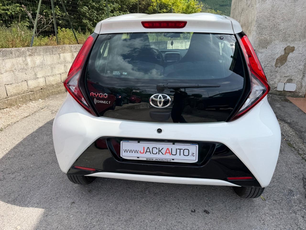 Toyota Aygo 1.0 VVT-i 72 CV 5 porte x-cool