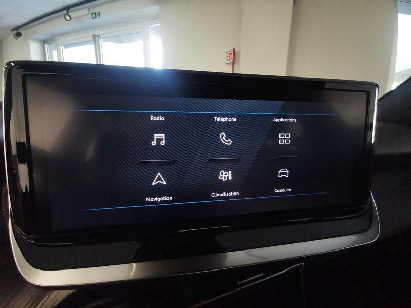 Peugeot 2008 Edition Hybrid 110 e-DCS6