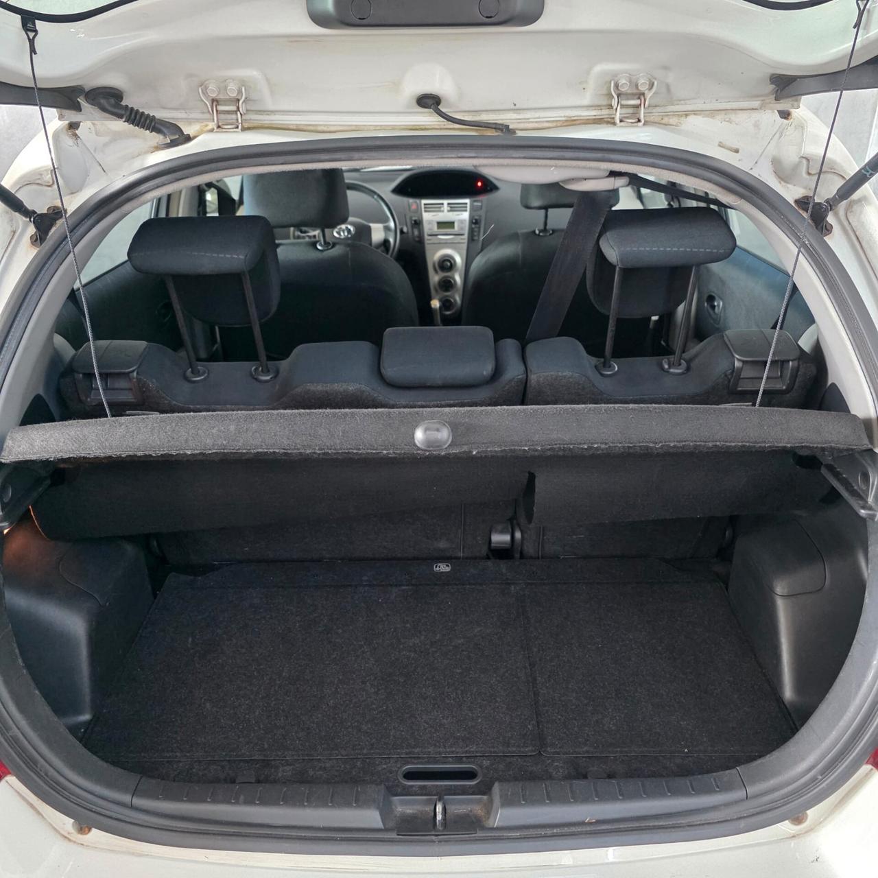 Toyota YARIS 1.0 BENZINA