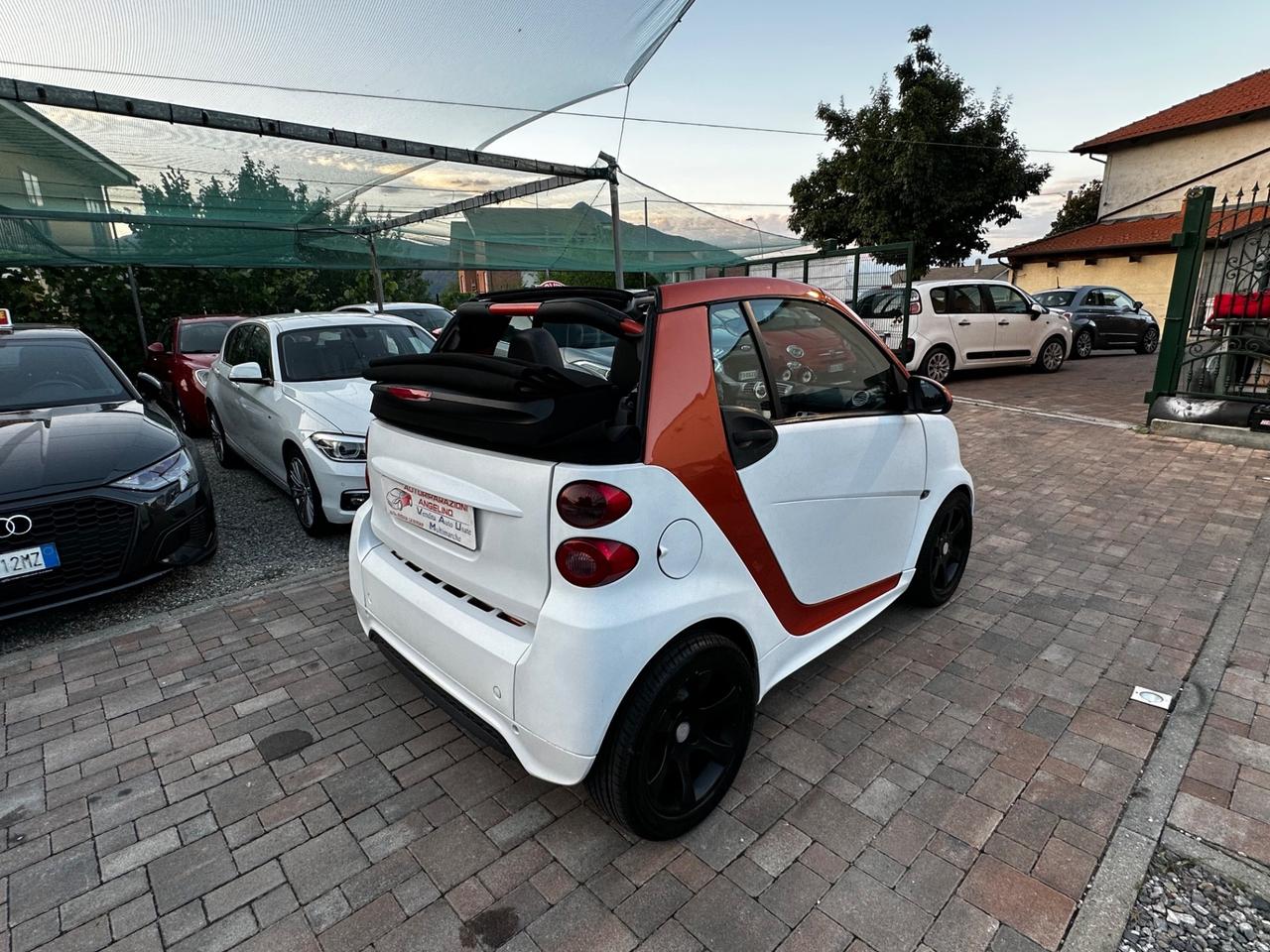 Smart ForTwo 1000 52 kW MHD cabrio Urbanrunner