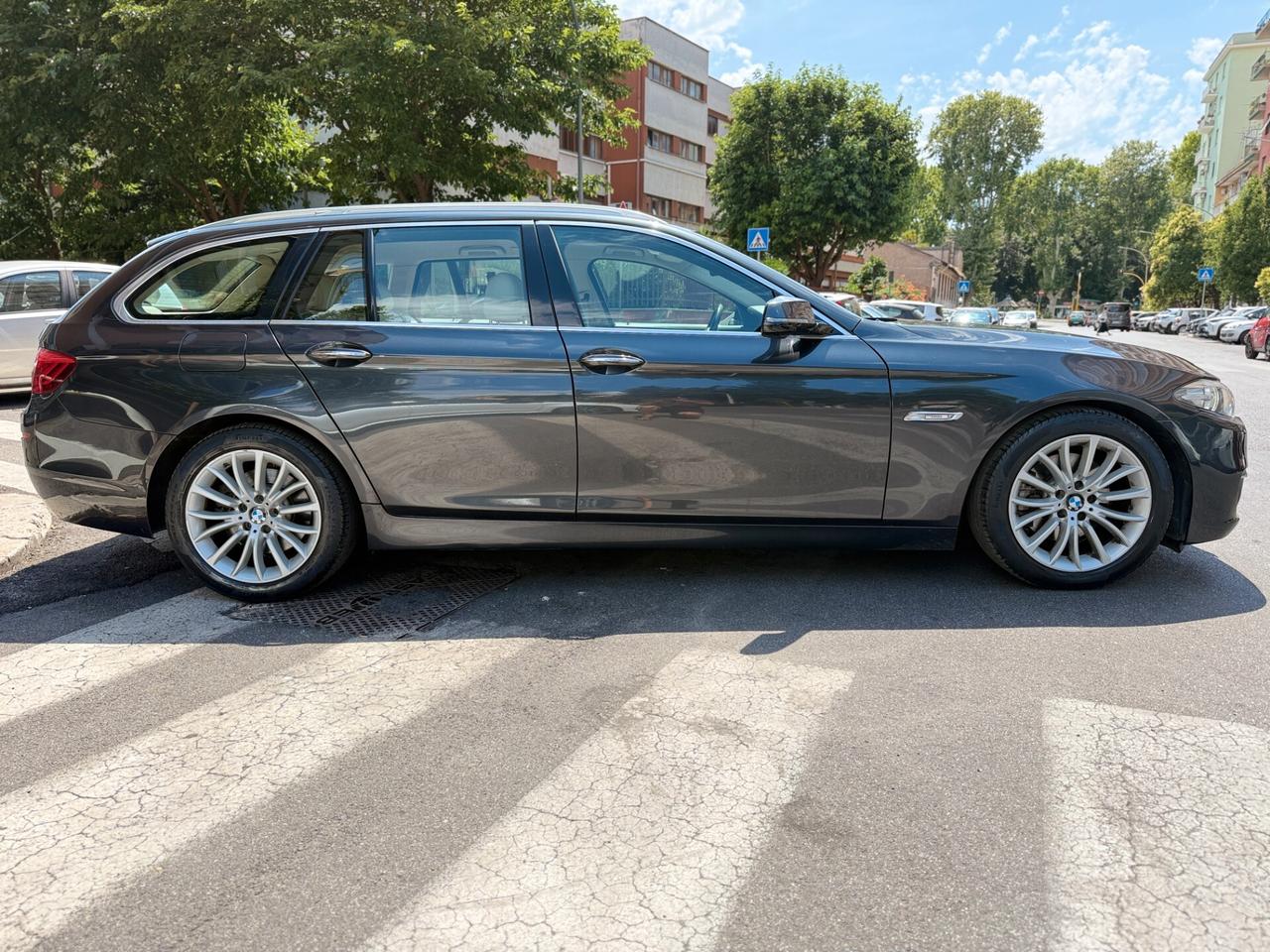 Bmw Serie 5 520d Luxury Tagliandi BMW