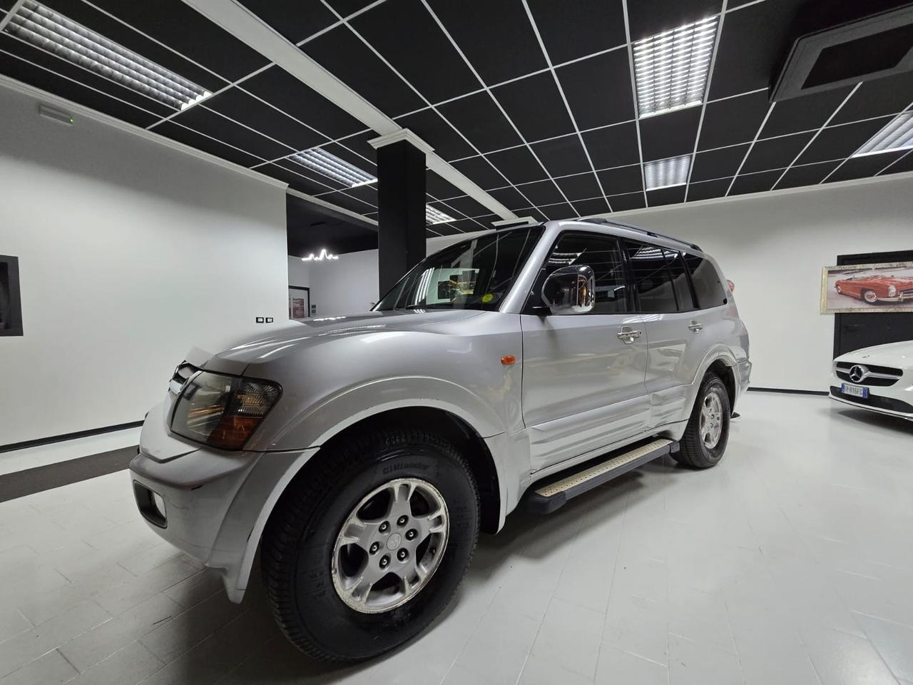 Mitsubishi Pajero 3.2 16V DI-D 5p. GLS1