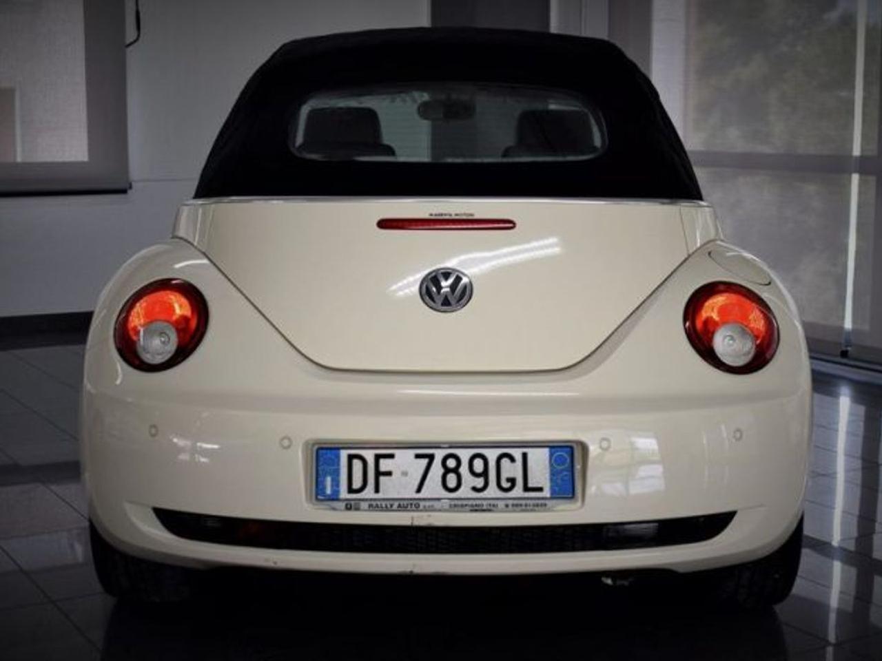 Volkswagen Maggiolino Cabrio 1.9 Tdi Higline