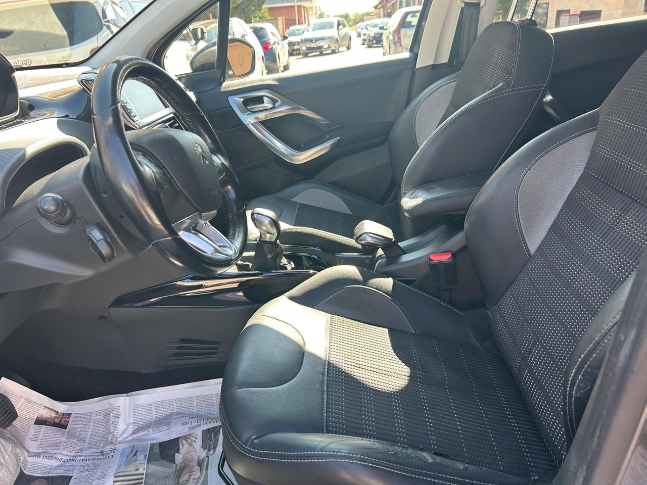 Peugeot 2008 BlueHDi 100 Allure