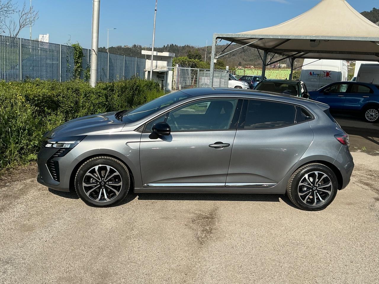 Renault Clio TCe 90 CV Techno 5p
