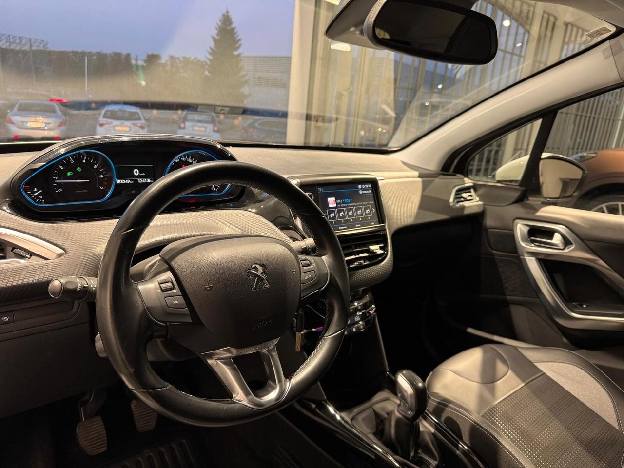 Peugeot 2008 PureTech 82 S&S Allure